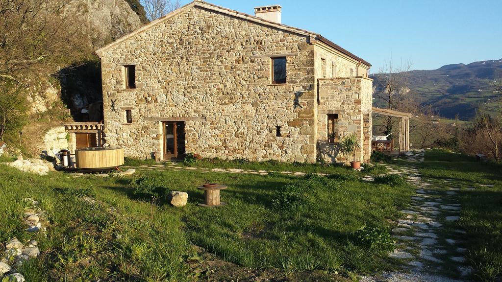 Sasso Erminia R&B Ecosostenibile Novafeltria Exteriér fotografie