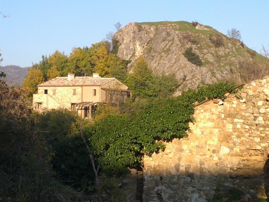 Sasso Erminia R&B Ecosostenibile Novafeltria Exteriér fotografie