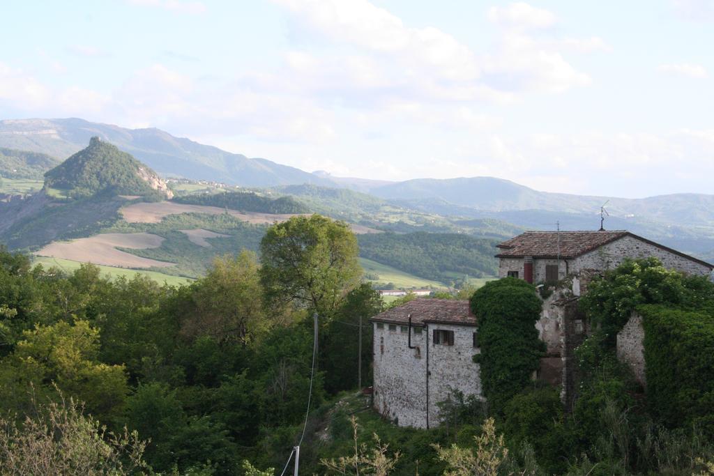 Sasso Erminia R&B Ecosostenibile Novafeltria Exteriér fotografie